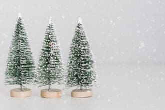 ways to make christmas tree smell like real